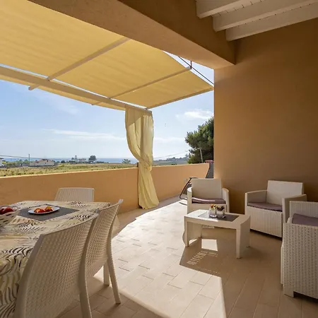 Holiday home Torre Del Mare Menfi